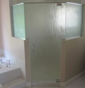 Apple Valley Victorville Rain glass shower doors
